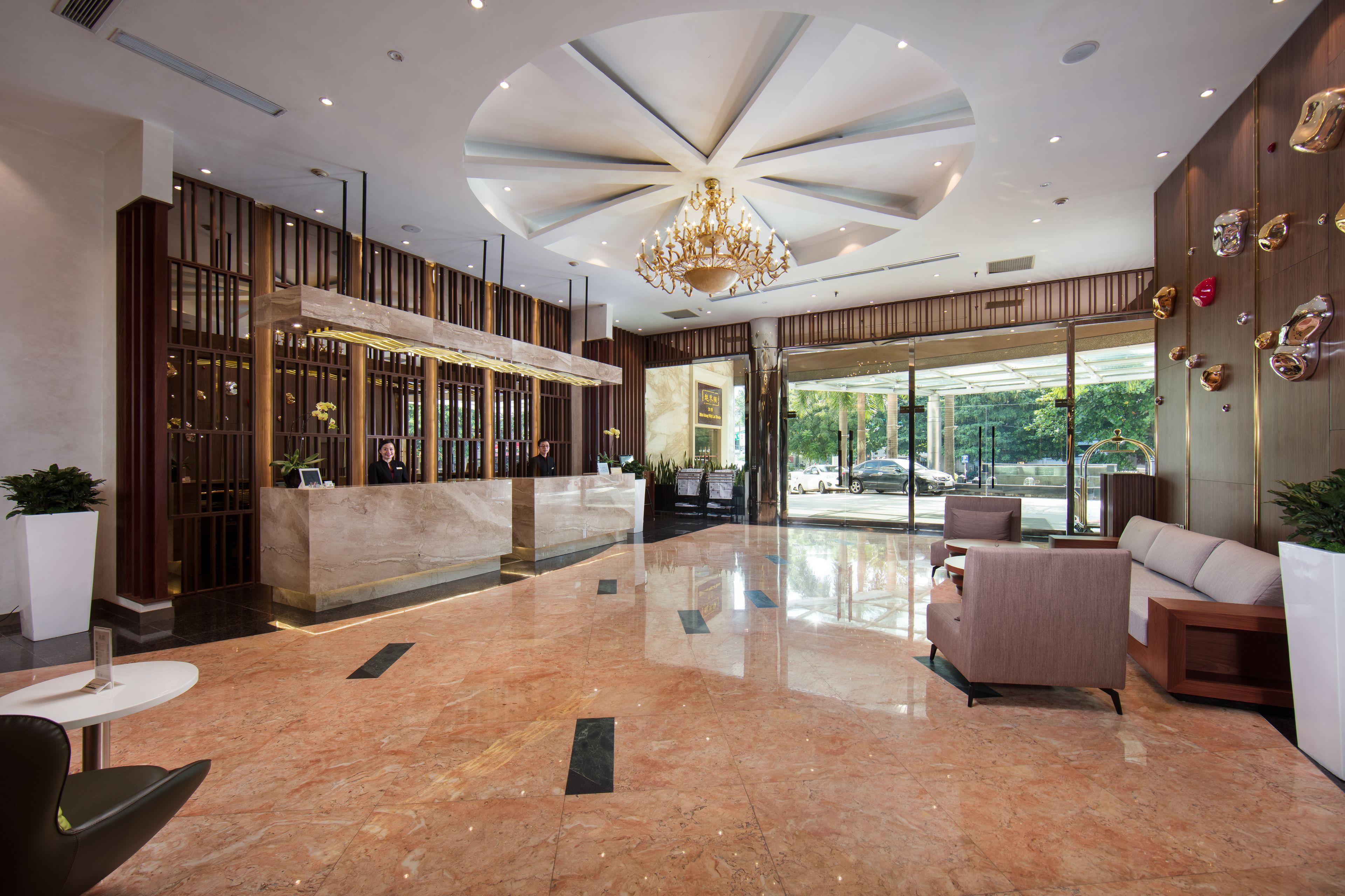 Lake Side Hotel — Photos 2